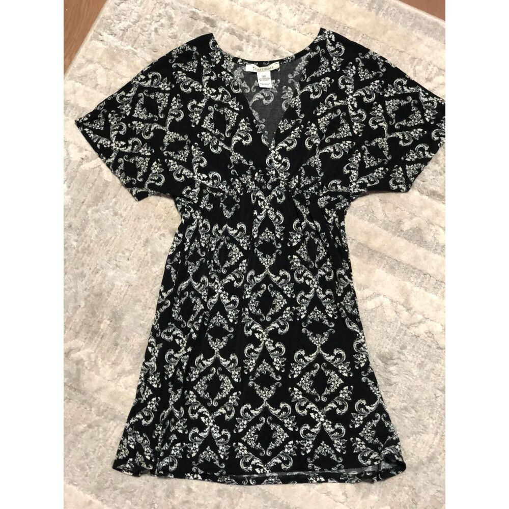 Woman's XS Vintage White House Black Market Babydoll Blouse